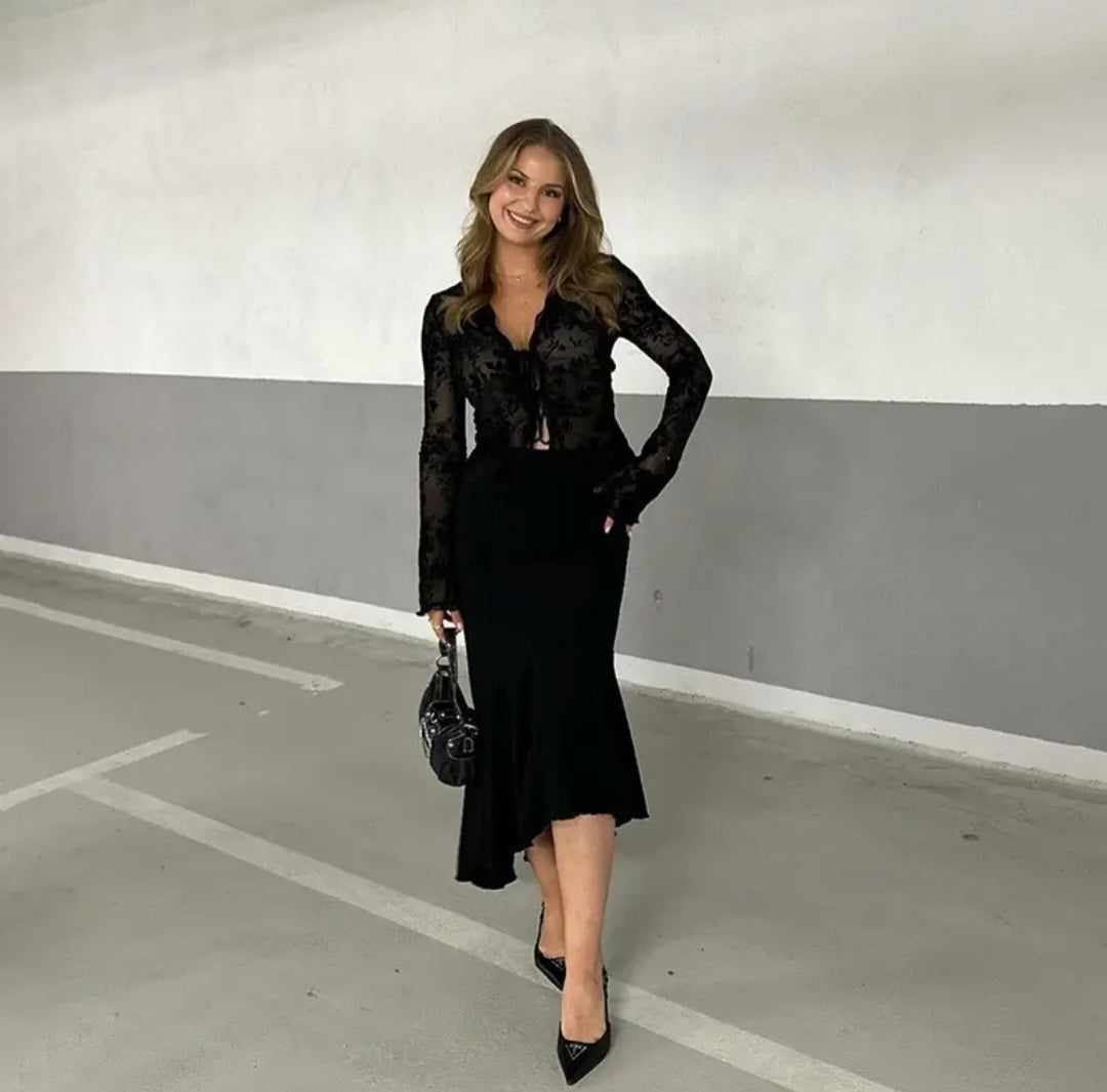 Chiffongblus med volangarmar