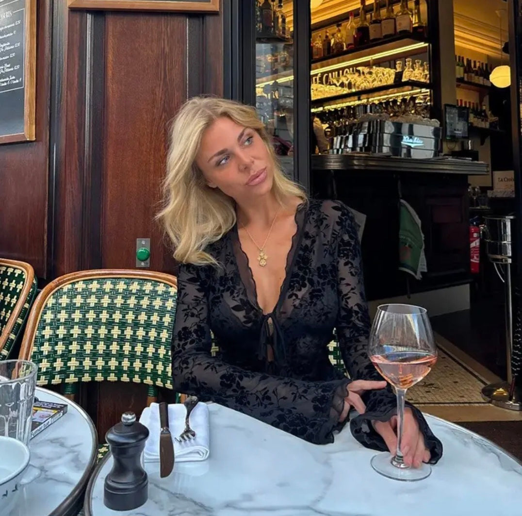 Chiffongblus med volangarmar