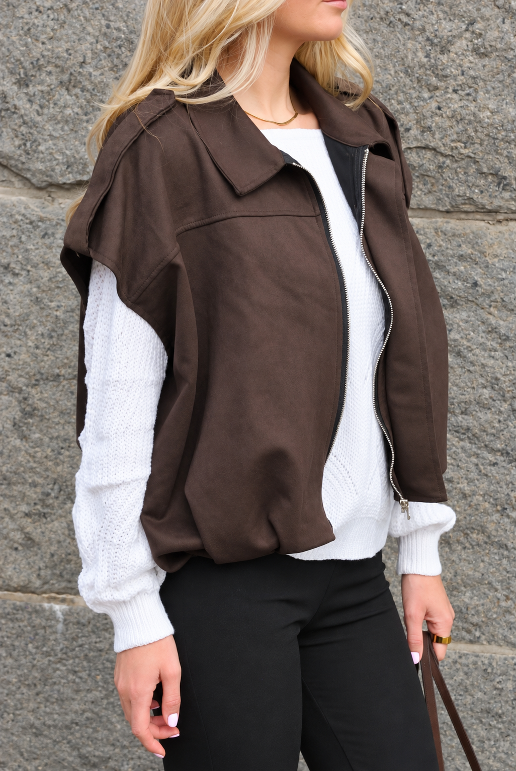 Oversize väst i mockaimitation – Brun